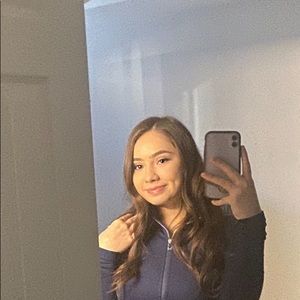 Meet your Posher, Jasmin
